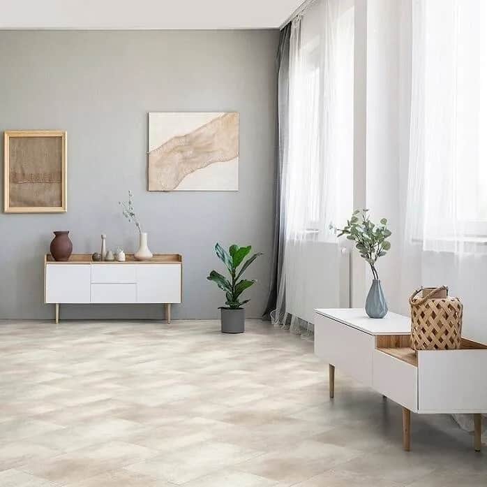 Panele podłogowe do kuchni jak płytki - wszystko, co musisz wiedzieć, aby wybrać idealne rozwiązanie